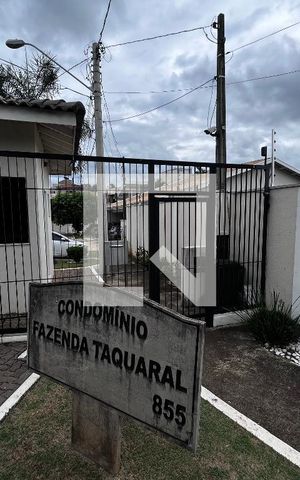 Casa à venda com 352m², 4 quartos e 4 vagas Casa à venda com 352m², 4 quartos e 4 vagasPlaquinha