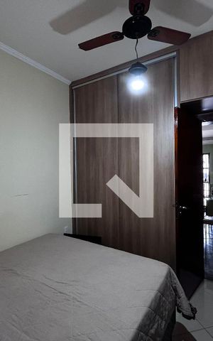 Casa à venda com 352m², 4 quartos e 4 vagas Casa à venda com 352m², 4 quartos e 4 vagasQuarto 1