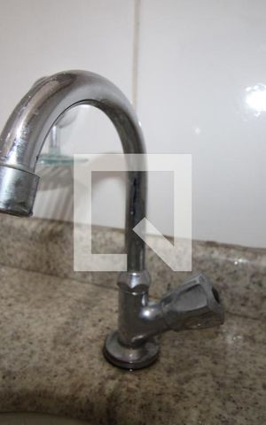 Apartamento à venda com 87m², 3 quartos e sem vagaBanheiro