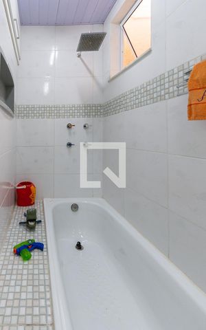 Apartamento à venda com 75m², 3 quartos e sem vagaBanheiro Suíte