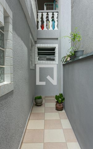 Casa à venda com 100m², 2 quartos e 3 vagasCorredor