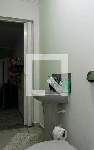 Casa à venda com 100m², 2 quartos e 3 vagasBanheiro da Suíte