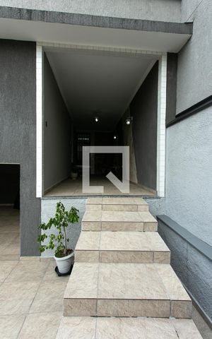 Casa à venda com 100m², 2 quartos e 3 vagasEntrada
