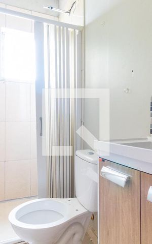 Casa para alugar com 35m², 1 quarto e sem vaga Casa para alugar com 35m², 1 quarto e sem vagaBanheiro