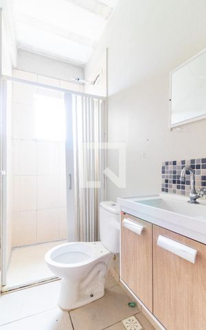 Casa para alugar com 35m², 1 quarto e sem vaga Casa para alugar com 35m², 1 quarto e sem vagaBanheiro