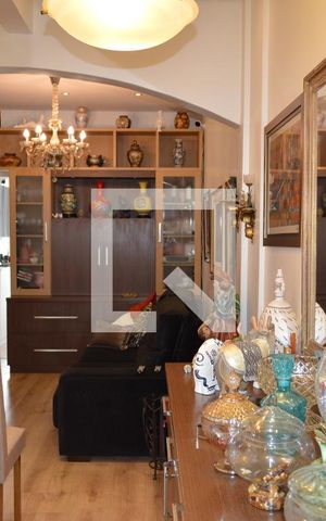 Apartamento à venda com 72m², 3 quartos e 1 vagaSala