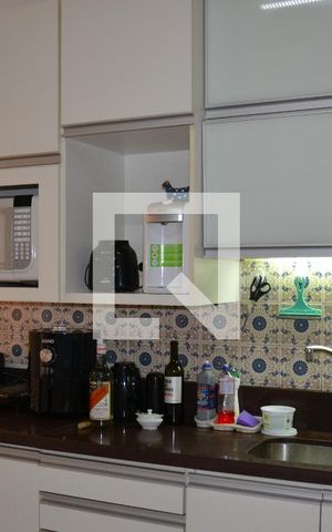 Casa à venda com 235m², 4 quartos e 2 vagasCozinha