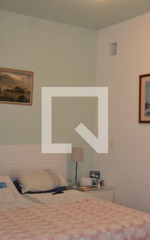 Casa à venda com 235m², 4 quartos e 2 vagasSuite 2