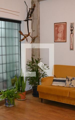 Casa à venda com 235m², 4 quartos e 2 vagasSala