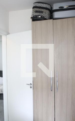 Apartamento para alugar com 68m², 2 quartos e 1 vagaQuarto