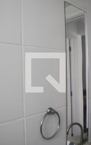 Apartamento para alugar com 68m², 2 quartos e 1 vagaBanheiro social