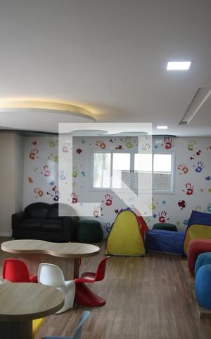 Apartamento para alugar com 68m², 2 quartos e 1 vagaÁrea comum