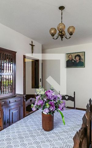 Casa à venda com 315m², 3 quartos e 8 vagas Casa à venda com 315m², 3 quartos e 8 vagasSala de Jantar