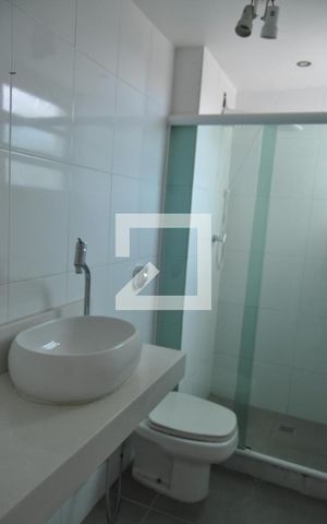 Apartamento para alugar com 60m², 3 quartos e sem vagaBanheiro