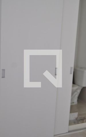 Apartamento para alugar com 60m², 3 quartos e sem vagaCloset