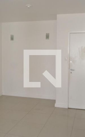 Apartamento para alugar com 60m², 3 quartos e sem vagaSala