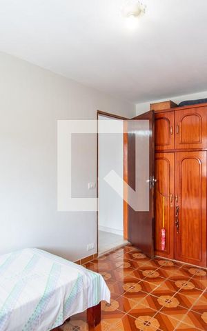Casa à venda com 200m², 3 quartos e 2 vagas Casa à venda com 200m², 3 quartos e 2 vagasSuíte 2