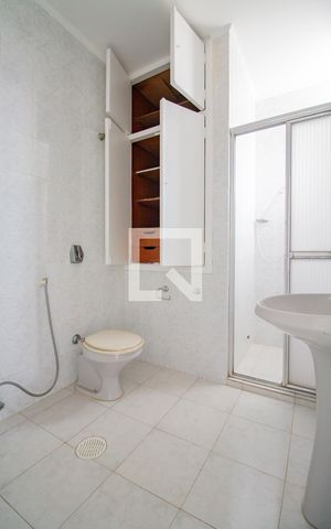 Casa à venda com 125m², 3 quartos e 2 vagasBanheiro Social