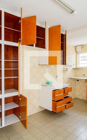 Casa à venda com 125m², 3 quartos e 2 vagasCozinha