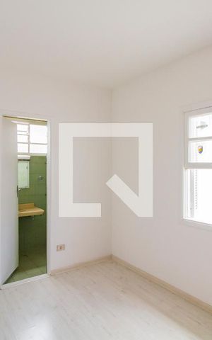 Casa à venda com 125m², 3 quartos e 2 vagasSuíte