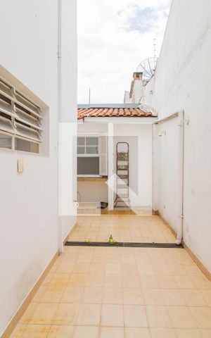 Casa à venda com 125m², 3 quartos e 2 vagasQuintal dos Fundos