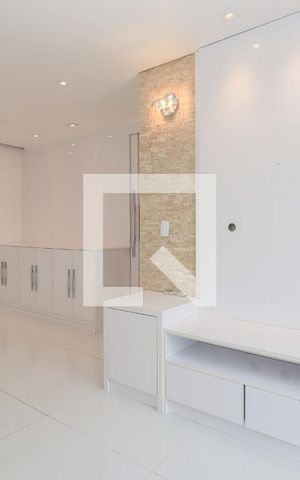 Apartamento para alugar com 70m², 2 quartos e 2 vagas Apartamento para alugar com 70m², 2 quartos e 2 vagasSala