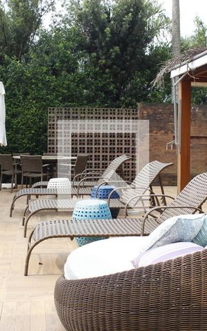 Casa de condomínio à venda com 1000m², 5 quartos e 6 vagasÁrea da Piscina 
