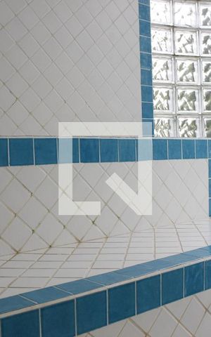 Casa de condomínio à venda com 1000m², 5 quartos e 6 vagasSauna