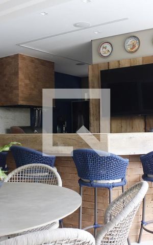 Casa de condomínio à venda com 1000m², 5 quartos e 6 vagasChurrasqueira