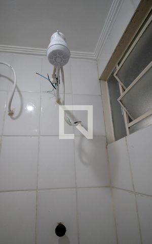 Casa para alugar com 104m², 2 quartos e 2 vagasBanheiro