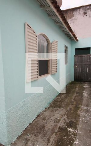 Casa para alugar com 104m², 2 quartos e 2 vagasÁrea Externa