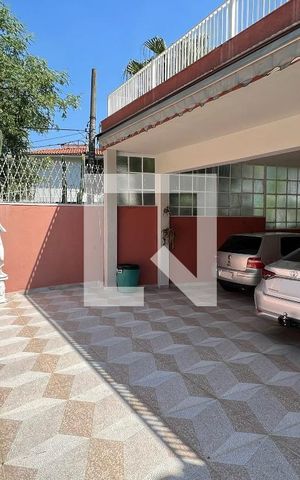 Casa à venda com 650m², 5 quartos e 6 vagasGaragem