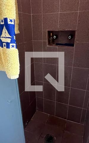 Casa à venda com 650m², 5 quartos e 6 vagasBanheiro