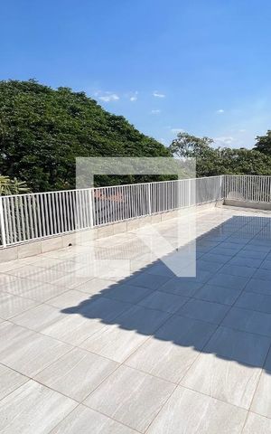 Casa à venda com 650m², 5 quartos e 6 vagasVaranda