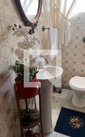 Casa à venda com 650m², 5 quartos e 6 vagasLavabo
