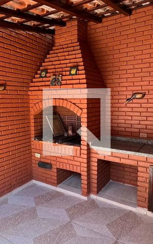 Casa à venda com 650m², 5 quartos e 6 vagasChurrasqueira