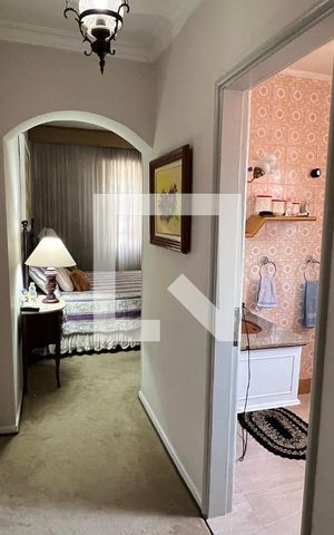 Casa à venda com 650m², 5 quartos e 6 vagasSuite