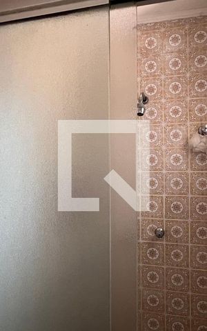 Casa à venda com 650m², 5 quartos e 6 vagasBanheiro da Suíte