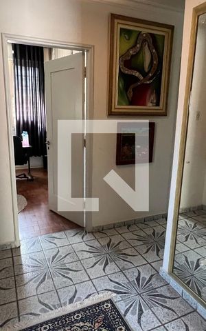 Casa à venda com 650m², 5 quartos e 6 vagasLive