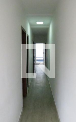 Casa para alugar com 125m², 2 quartos e sem vagaCorredor Casa