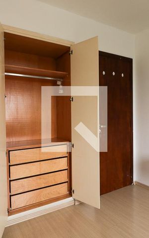 Apartamento à venda com 75m², 3 quartos e 1 vagaQuarto 2