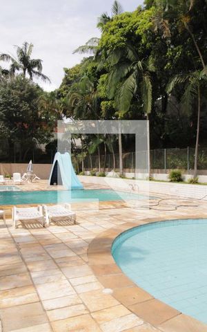 Apartamento à venda com 40m², 1 quarto e 1 vagaÁrea comum - Piscina