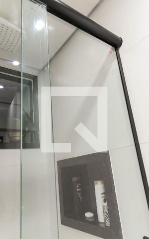 Apartamento à venda com 190m², 3 quartos e 3 vagas Apartamento à venda com 190m², 3 quartos e 3 vagasBanheiro