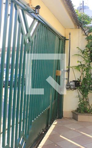 Casa à venda com 166m², 3 quartos e 3 vagasGaragem