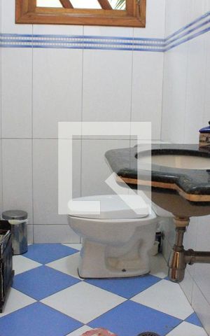 Casa à venda com 166m², 3 quartos e 3 vagasLavabo