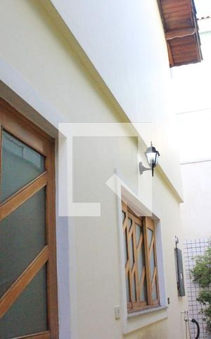 Casa à venda com 166m², 3 quartos e 3 vagasÁrea Externa