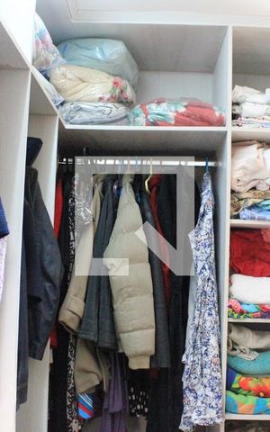 Casa à venda com 166m², 3 quartos e 3 vagasCloset do Quarto 1 