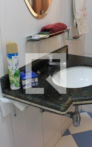 Casa à venda com 166m², 3 quartos e 3 vagasLavabo