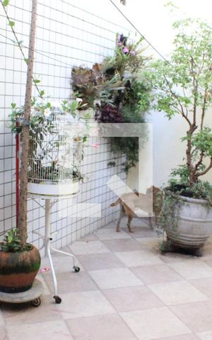 Casa à venda com 166m², 3 quartos e 3 vagasEspaço Gourmet