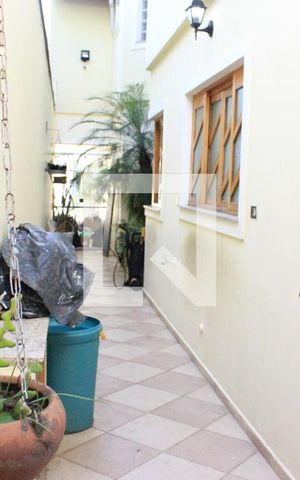 Casa à venda com 166m², 3 quartos e 3 vagasÁrea Externa